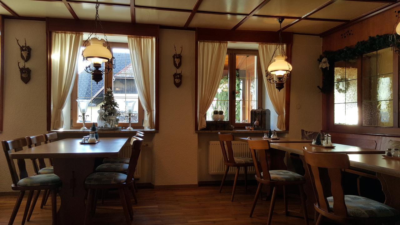 Gasthof Zum Hirschen Hotell Strittmatt Exteriör bild